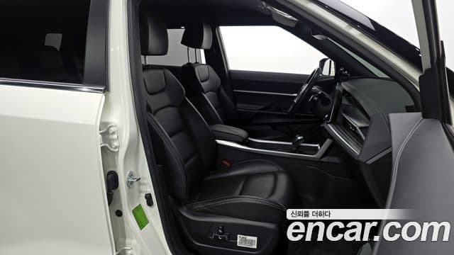 KG모빌리티(SsangYong) Torres T7, 2024 10