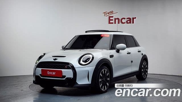 Mini Cooper S 3세대, 2023 11