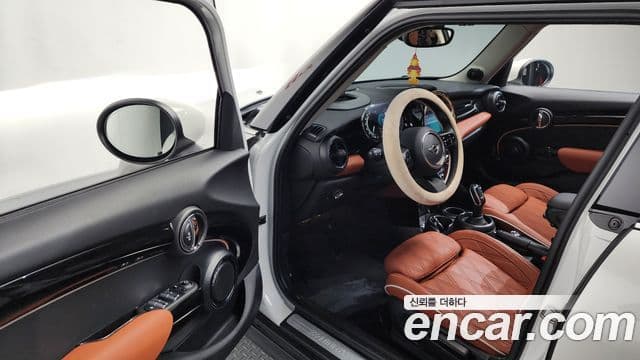 Mini Cooper S 3세대, 2023 10