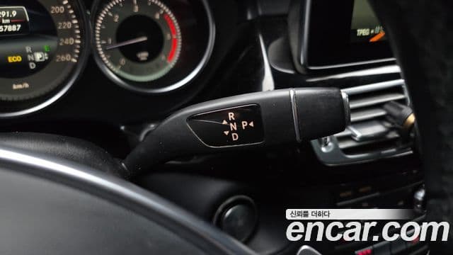 Mercedes-Benz CLS-класс W218 AMG Line, 2017 9