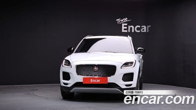 Jaguar E-PACE D180 S, 2019 3