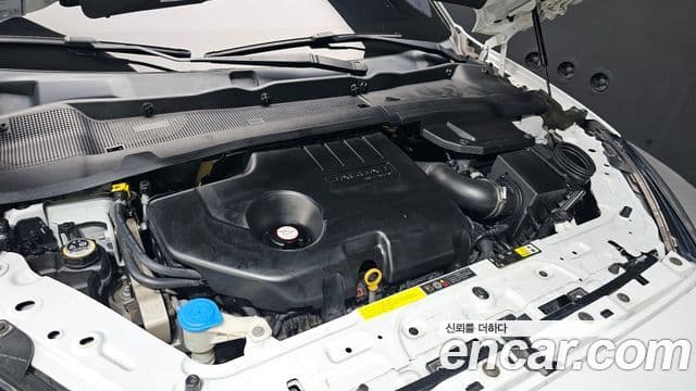 Jaguar E-PACE D180 S, 2019 6