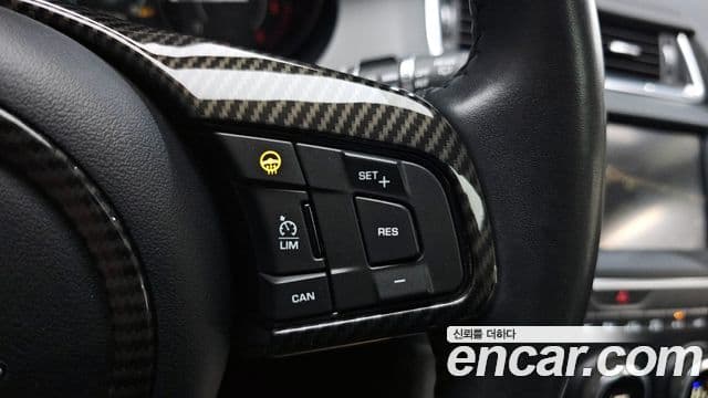 Jaguar E-PACE D180 S, 2019 16