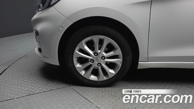 Chevrolet(GM대우) The / новый New Spark Premier, 2019 все фото