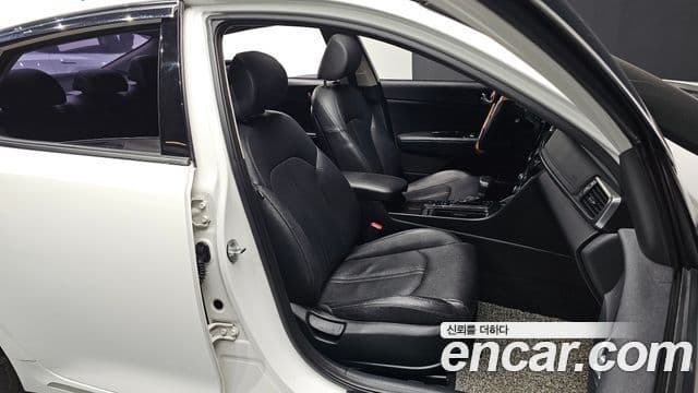 Kia K5 2세대 Prestige, 2016 10