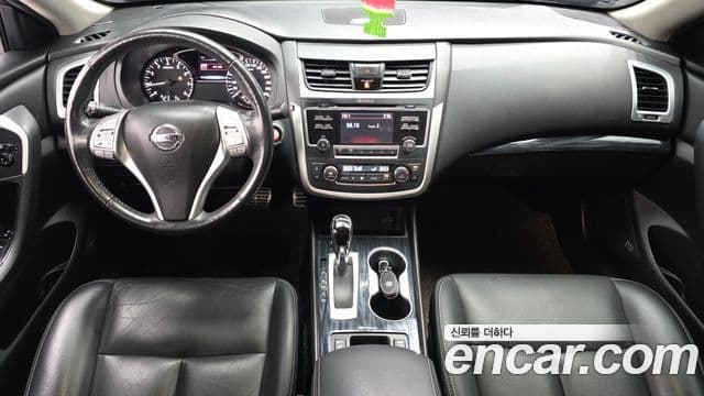 Nissan 알티마 L33, 2017 7