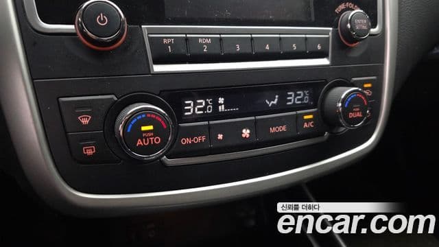 Nissan 알티마 L33, 2017 16