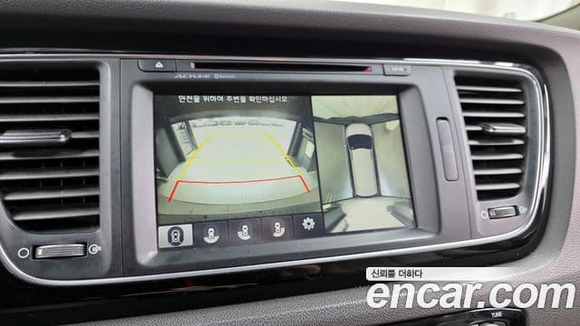 Kia All New Carnival Noblesse, 2015 15