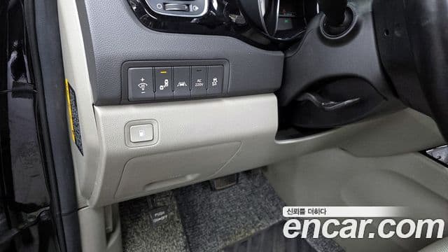 Kia All New Carnival Noblesse, 2015 18