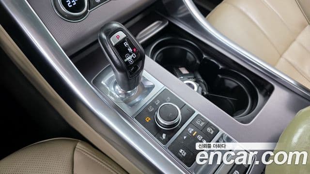 Land Rover Range Rover Sport 2세대 3.0 SDV6 HSE, 2015 9
