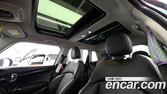 Mini Cooper 3세대, 2019 19