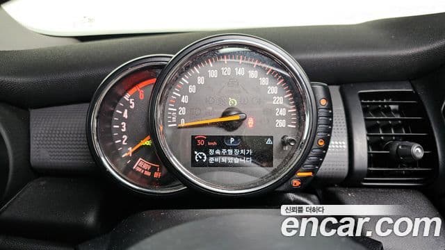 Mini Cooper D 3세대, 2015 16