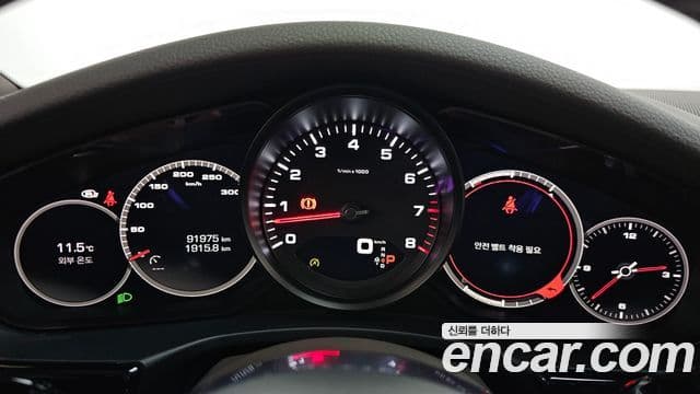 Porsche Panamera (971), 2018 8