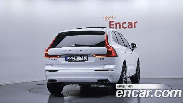 Volvo XC60 2세대 B5 Inscription, 2021 4