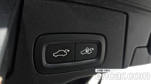 Volvo XC60 2세대 B5 Inscription, 2021 16