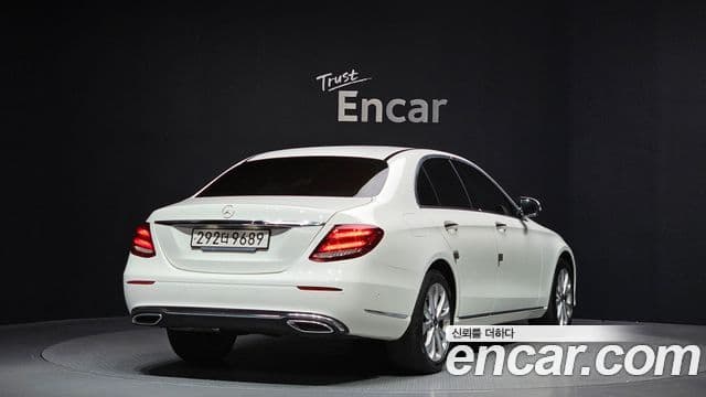 Mercedes-Benz E-класс W213 Exclusive, 2019 2