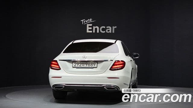 Mercedes-Benz E-класс W213 Exclusive, 2019 4