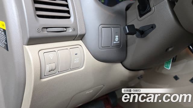 Kia Carnival R R Special, 2011 13