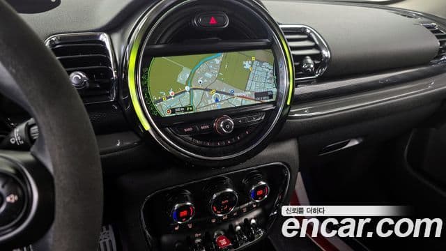 Mini Cooper S 클럽맨 2세대, 2016 14