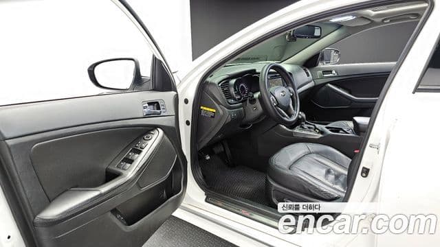 Kia K5 гибрид Noblesse, 2013 11