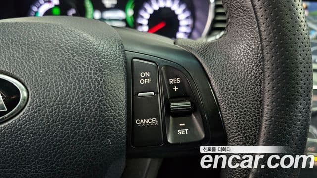 Kia K5 гибрид Noblesse, 2013 12