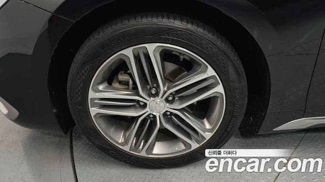 Hyundai Grandeur IG Exclusive, 2018 все фото