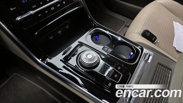 Kia Carnival 4세대 Signature, 2023 9