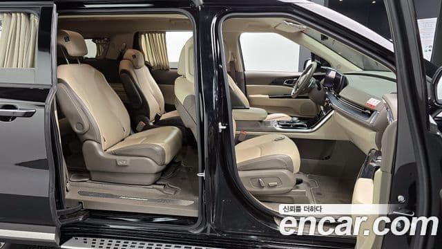 Kia Carnival 4세대 Signature, 2023 10