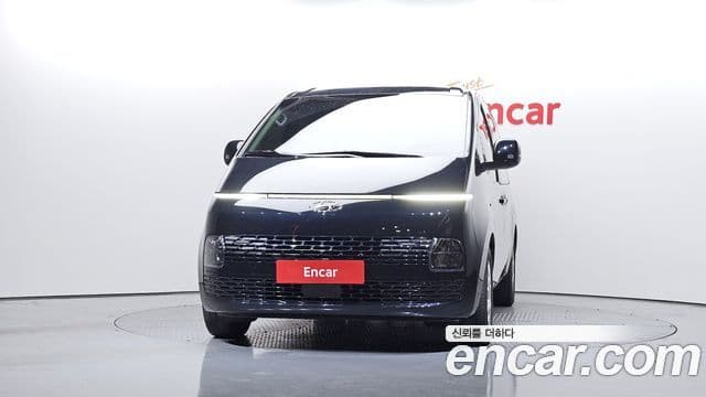 Hyundai Staria Modern, 2023 3