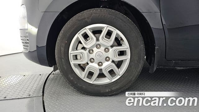 Hyundai Staria Modern, 2023 все фото