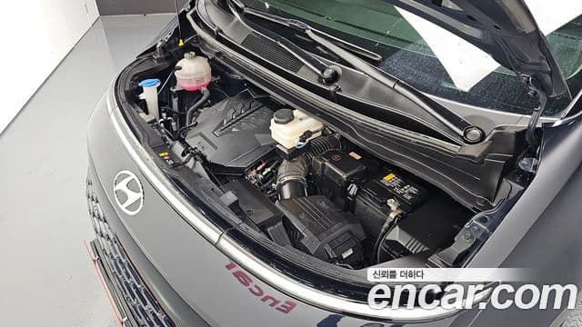 Hyundai Staria Modern, 2023 6