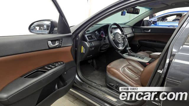 Kia K5 гибрид 2세대 Special, 2017 10