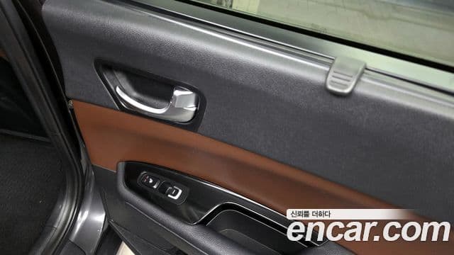 Kia K5 гибрид 2세대 Special, 2017 19