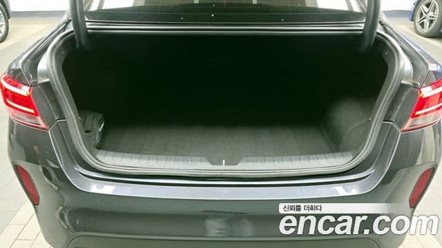 Kia K5 гибрид 2세대 Special, 2017 20