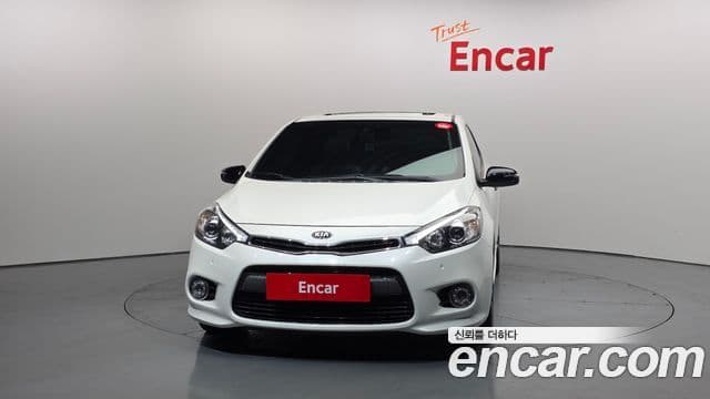 Kia The / новый New K3 купе Noblesse, 2017 3