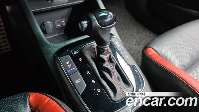 Kia The / новый New K3 купе Noblesse, 2017 9