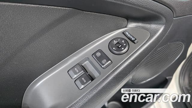 Kia The / новый New K3 купе Noblesse, 2017 13