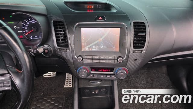 Kia The / новый New K3 купе Noblesse, 2017 17