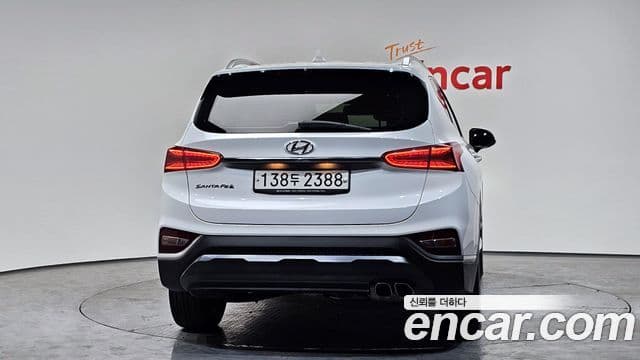 Hyundai Santa Fe TM Exclusive, 2020 4