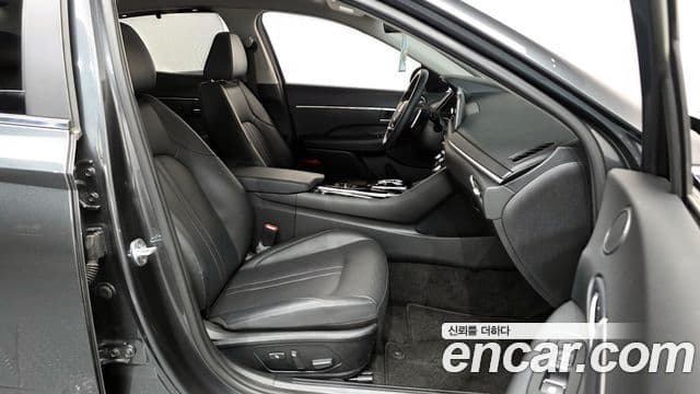 Hyundai Sonata (DN8) Premium Family, 2020 11