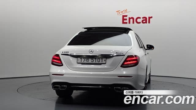 Mercedes-Benz E-класс W213 AMG Line, 2017 4