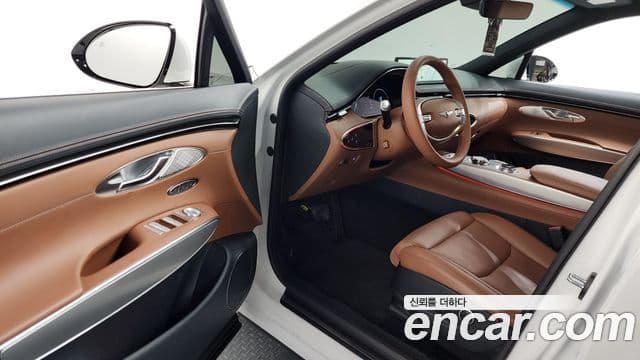 Genesis GV70, 2024 10