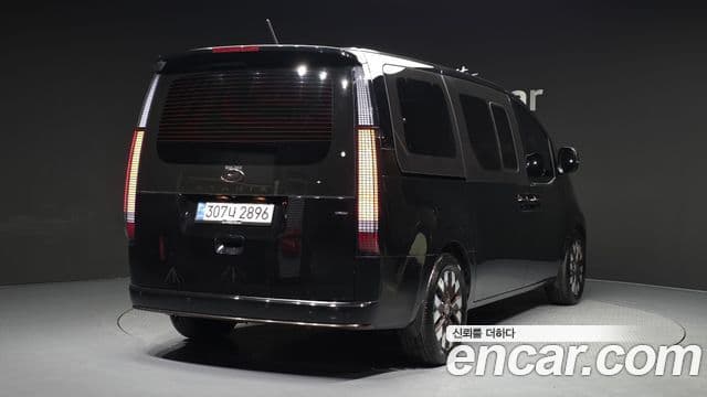 Hyundai Staria Inspiration, 2022 2