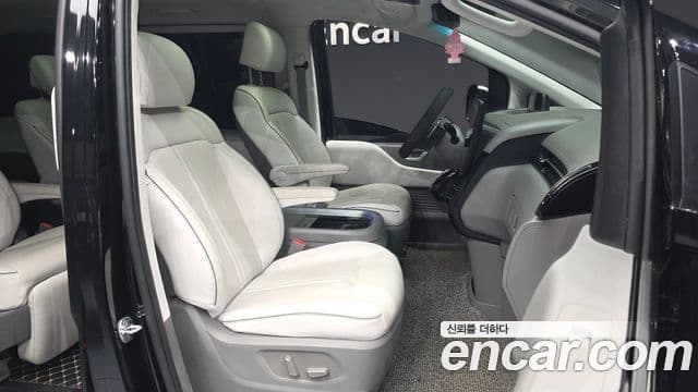 Hyundai Staria Inspiration, 2022 11