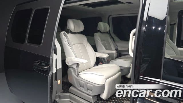 Hyundai Staria Inspiration, 2022 12