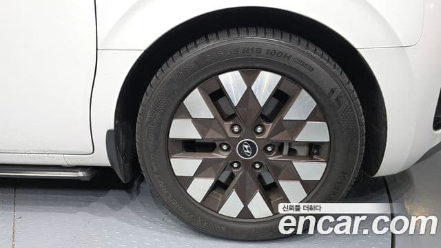 Hyundai Staria Inspiration, 2022 все фото