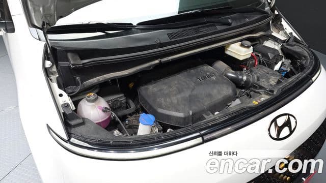 Hyundai Staria Inspiration, 2022 6