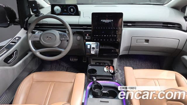 Hyundai Staria Inspiration, 2022 7