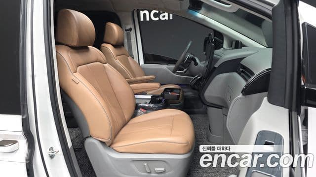 Hyundai Staria Inspiration, 2022 11