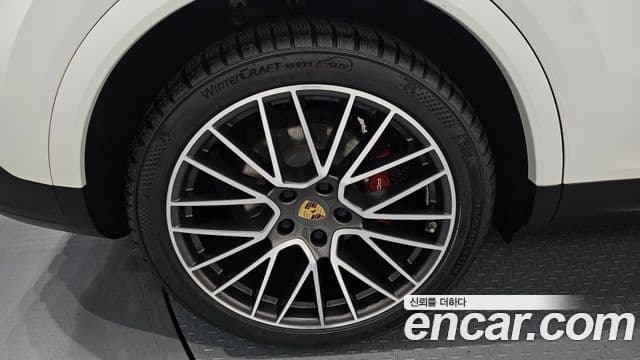 Porsche Cayenne (PO536), 2022 все фото